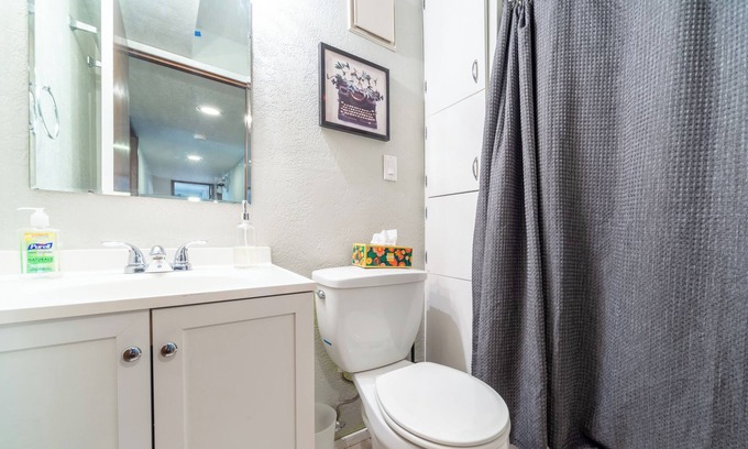 Waller Maison | Peaceful Home 4BR 3BA - Game Room