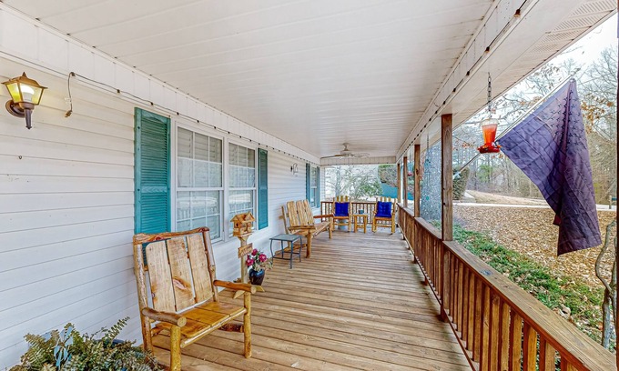 Green Pond Maison | Peaceful home with custom front porch near University of Alabama, dog-friendly