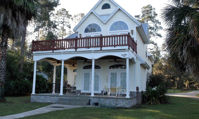 Hawthorne Maison | Lake Home avec rampe de bateau sur le lac Riley