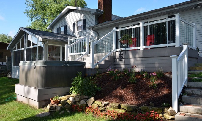 Sturgis Maison | Maison paisible au bord du lac, parfaite pour les familles - 2 heures et demie de Chicago