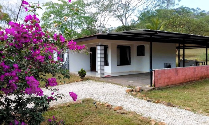 Santa Barbara Maison | Peaceful Mountain Stay in the Blue Zone