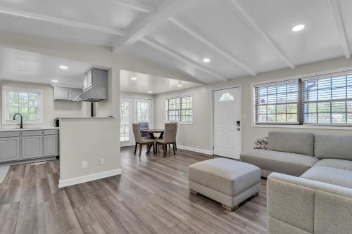 Barstow Maison | Peaceful Pet Friendly Chesapeake Escape home