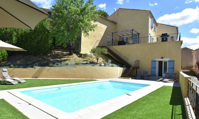 Montouliers Villa | Escapade paisible au bord de la piscine