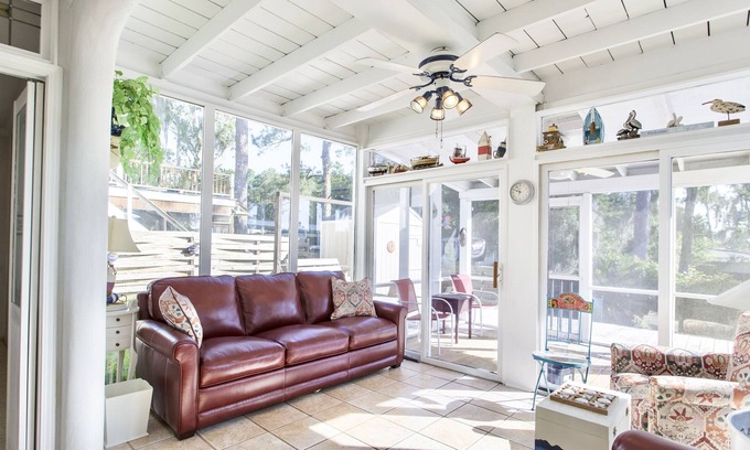 Lake Park Maison | Peaceful Private Lake View Retreat Near Valdosta!