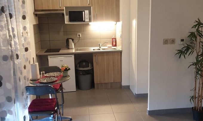 Barriere de Paris Appartement | Paisible studio calme