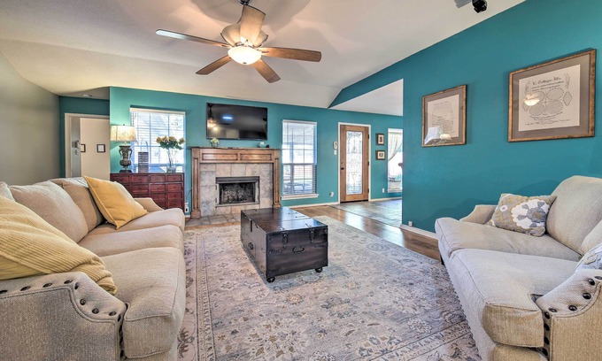 North San Antonio - SAT Maison | Peaceful San Antonio Oasis w/ Private Pool + Grill