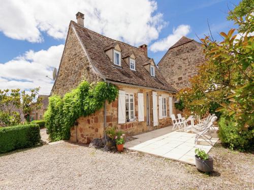 Badefols-d'Ans Maison | Peaceful Stay with Pool