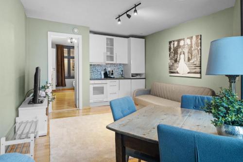 Engen Appartement | Peaceful Urban Residence