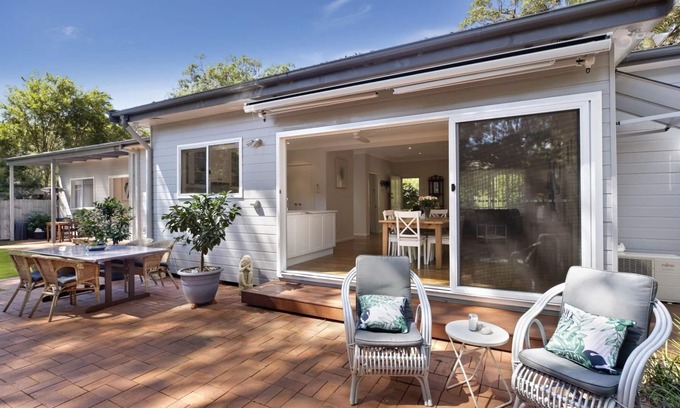 Pearl Beach Maison | Pearl Bliss, a sundrenched, secluded oasis 200m from spectacular Pearl Beach