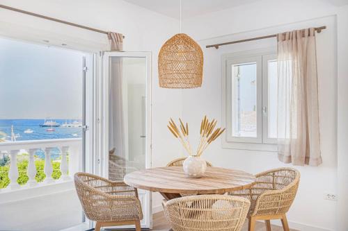 Spetses Villa | Pearl House - Luxurious new beach villa in Spetses stunning view
