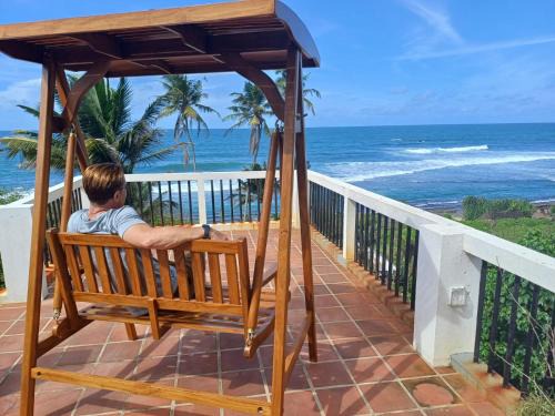 Thalaramba Maison | PearlDrop Waves Mirissa