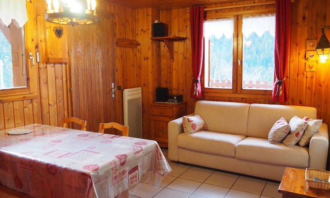 Peisey-Nancroix Appartement | PEISEY VALLANDRY Bel Appartement avec une superbe vue sur la vallée à 100M RM