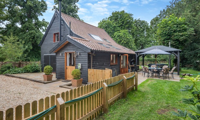 Hethel Appartement | Pelican Barn - Trois Chambres Appartement, Couchages 6