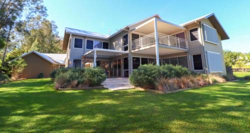 Cams Wharf Maison | Pelican Escape Executive Home