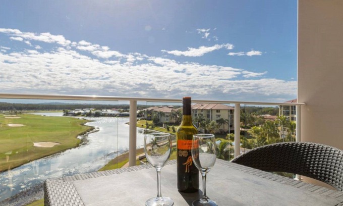 Pelican Waters Appartement | PELICAN WATERS RESORT UNIT 425