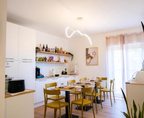 Pellaro Lit Et Petit-Déjeuner | Pellarooms Quality Beb