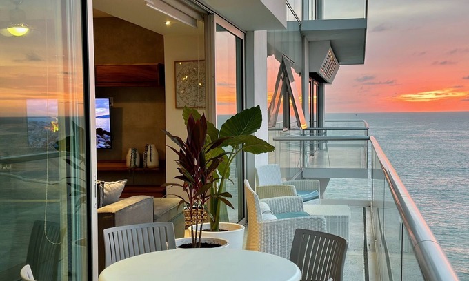 South Hotel Zone Appartement | Peninsula 2BR/2BA Pools&beach