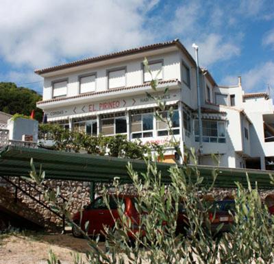 Confrides Maison | Pensión El Pirineo