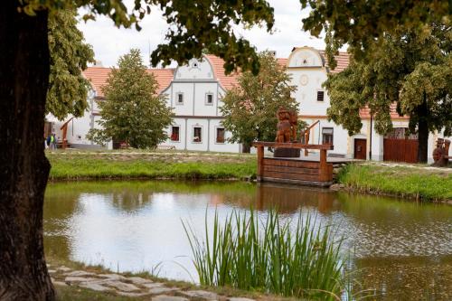 Holasovice Maison | Pension Špejchar u Vojty