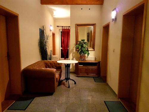 Eisenhuettenstadt Maison | Pension Balkan