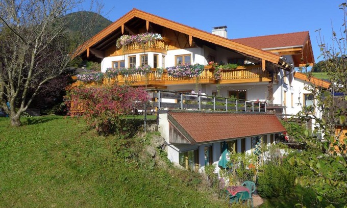 Brannenburg Maison | Pension Berghof