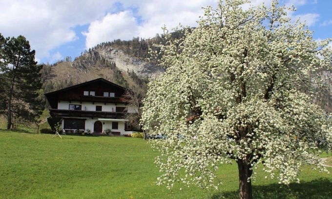 Kramsach Appartement | Pension Christoph - Apartment Christoph