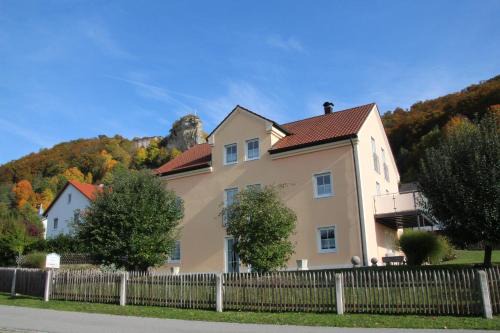 Riedenburg Maison | Pension & Ferienwohnung Breitmoser Angelika