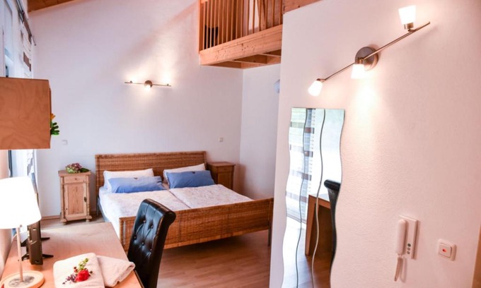 Forchheim District Lit Et Petit-Déjeuner | Pension Froschkönig