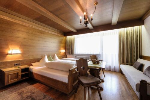 Landeck Hôtel | Pension Garni Gemse