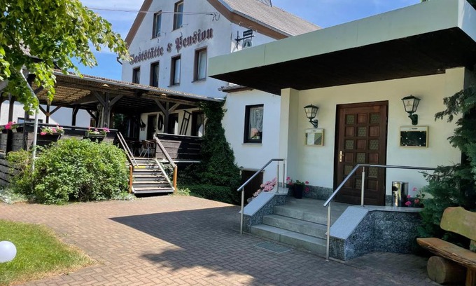 Oberheinsdorf Maison | Pension & Gaststätte Bauernstube