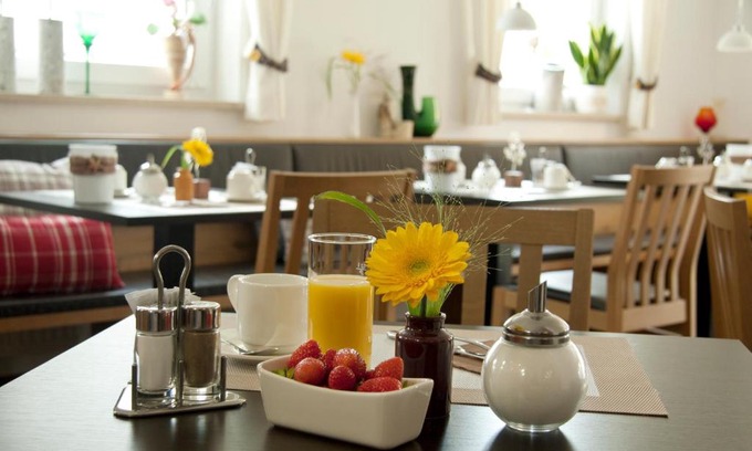 Altenerding Maison | Pension Sperlhof