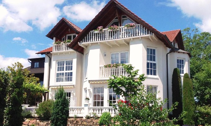 Buchlberg Maison | Pension zur Weinlaube