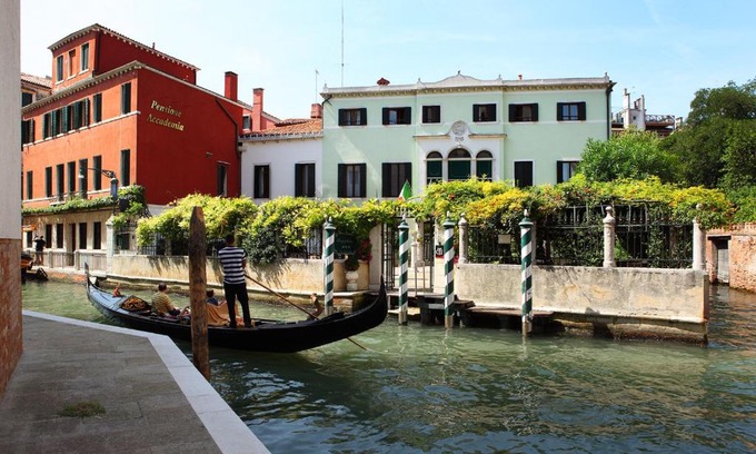 Dorsoduro Hôtel | Pensione Accademia - Villa Maravege