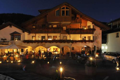 San Cassiano Lit Et Petit-Déjeuner | Pensione Edelweiss