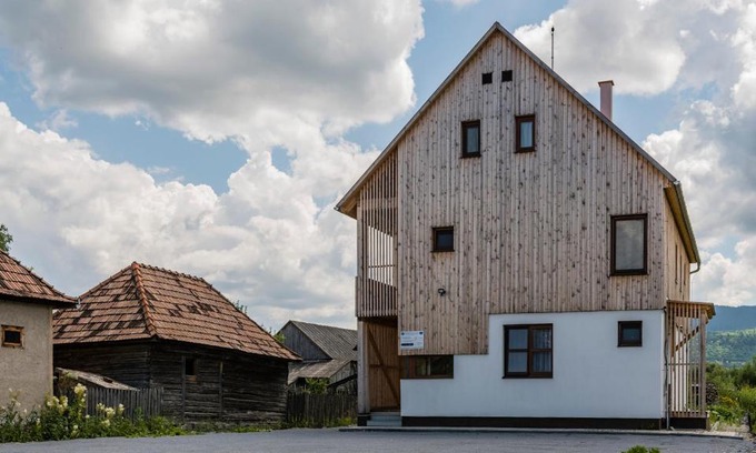 Suseni Lit Et Petit-Déjeuner | Pensiunea Agroturisticā Lukács Panzió