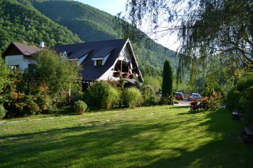 Riu de Mori Maison | Pensiunea Dumbrăvița