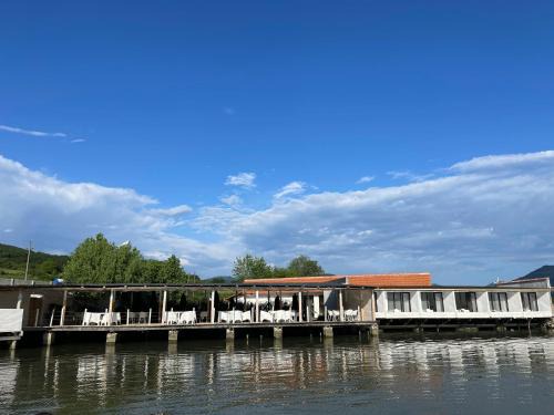Berzasca Maison | Pensiunea Pescador