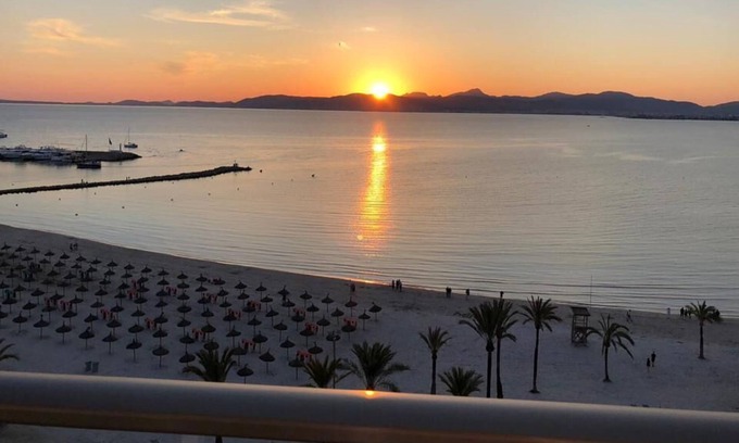El Arenal Appartement | Penthouse apartment overlooking the Mediterranean Sea and the marina