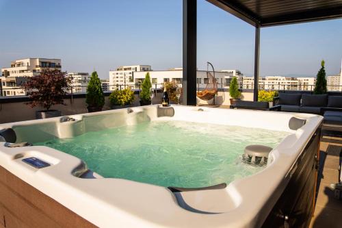 Tractorul Appartement | Penthouse Eliza - Coressi