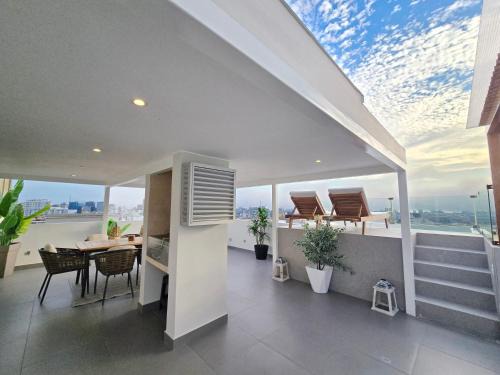 Miraflores Appartement | Penthouse Luxe private Jacuzzi King AC