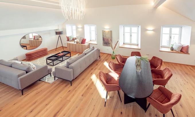 Krems an der Donau Appartement | Penthouse MaxFux direkt in der Fußgängerzone 130m2