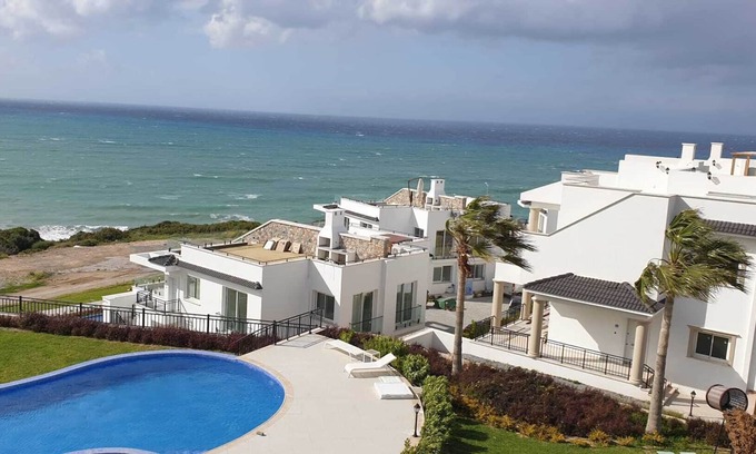 Kalo Chorio Appartement | Penthouse Poseidon happy families & friends sea + mountain view, BBQ, large roof