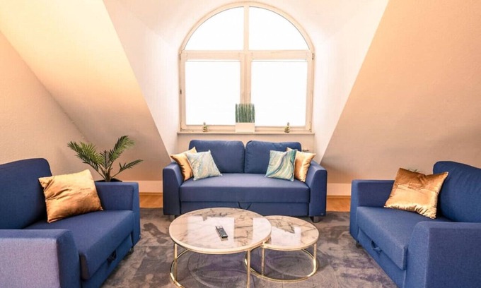 Giessen Appartement | Penthouse-suite Near University