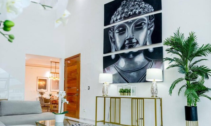 Prado Oriental Appartement | Penthouse with private Jacuzzi with OF 300mbps int