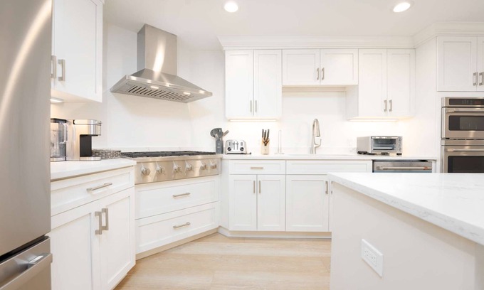 Plymouth Cultural District Appartement | Penthouse with Private Roofdeck on Plymouth Harbor