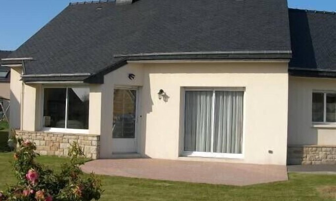 Penvenan Maison | PENVENAN 22710. Maison 4 PERSONNES. Proche commerces. 3km plages