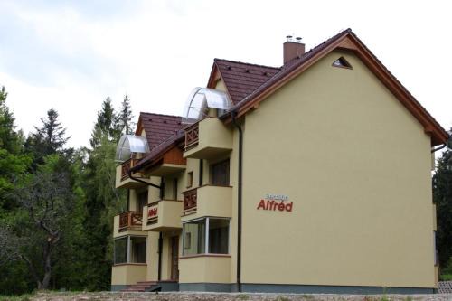 Lubovnianske Kupele Maison | Penzión Alfréd
