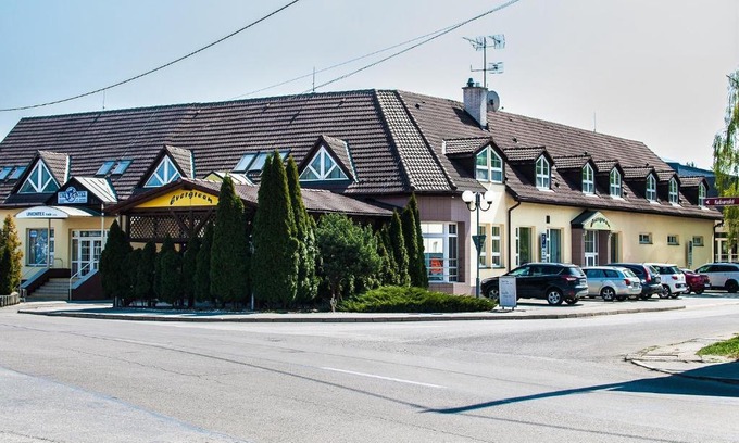 Trencin Maison | Penzión Evergreen