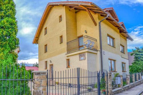 Kezmarok Maison | Penzión Gardoš