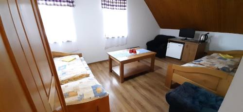 Valaska Dubova Maison | Penzión Jánošíkova Krčma